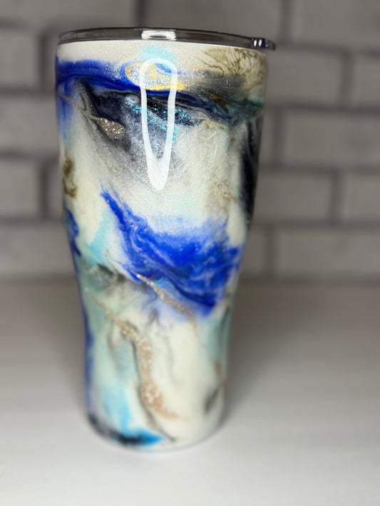 #44-30oz Modern Curve- Blue Marble