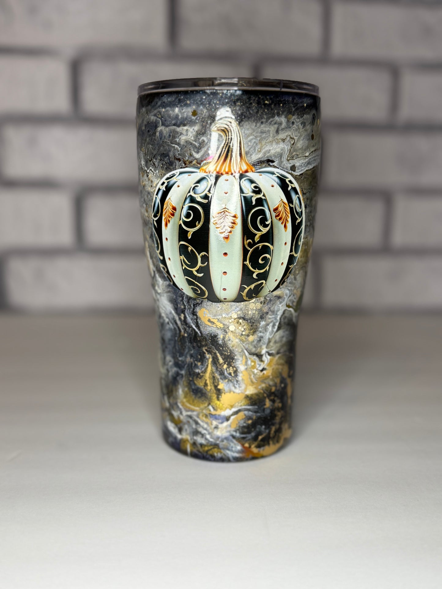 #5-20oz Modern Curve- Classy Pumpkin